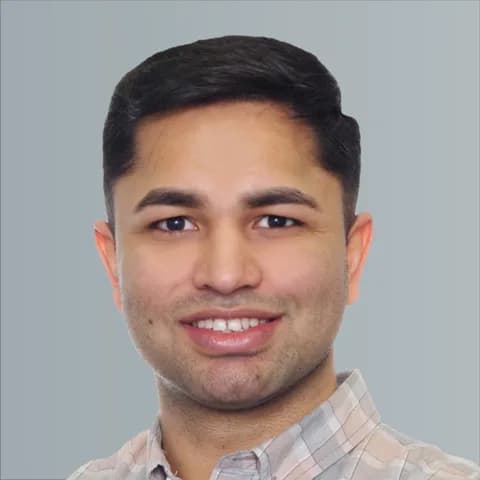 Mubeen Zulfiqar, Chief Operating Officer